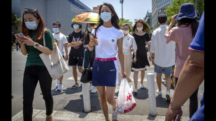 China suspende a 6 jugadores por no cumplir el toque de queda