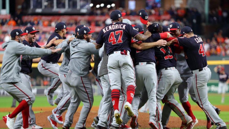 ¿Se puede guardar una sana distancia en béisbol?