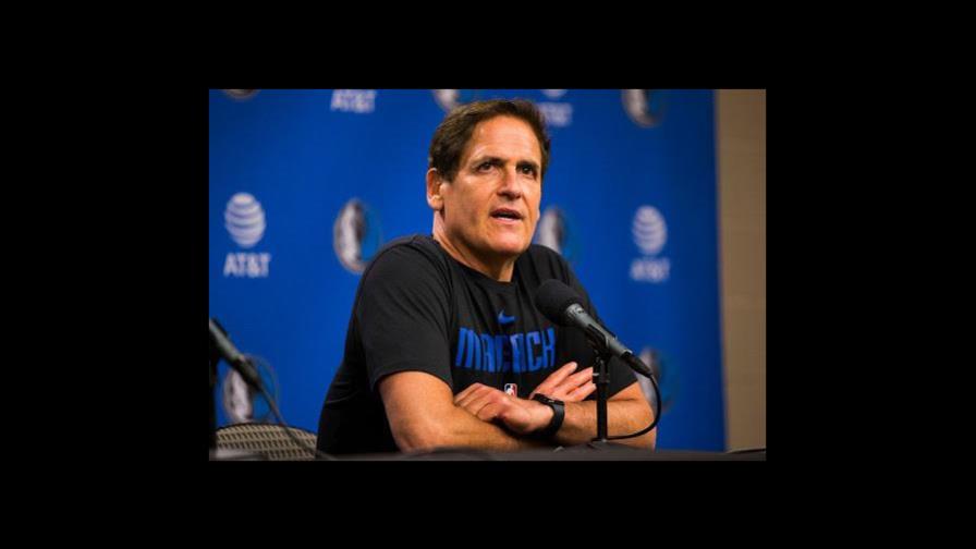 ¿Cómo viajó Mark Cuban luego de lograr vender su empresa por 5 mil millones de dólares?  ¿Cómo viajó Mark Cuban luego de lograr vender su empresa por 5 mil millones de dólares?