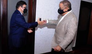 Danilo Díaz y Francisco Camacho coordinan transición en el Ministerio de Deportes