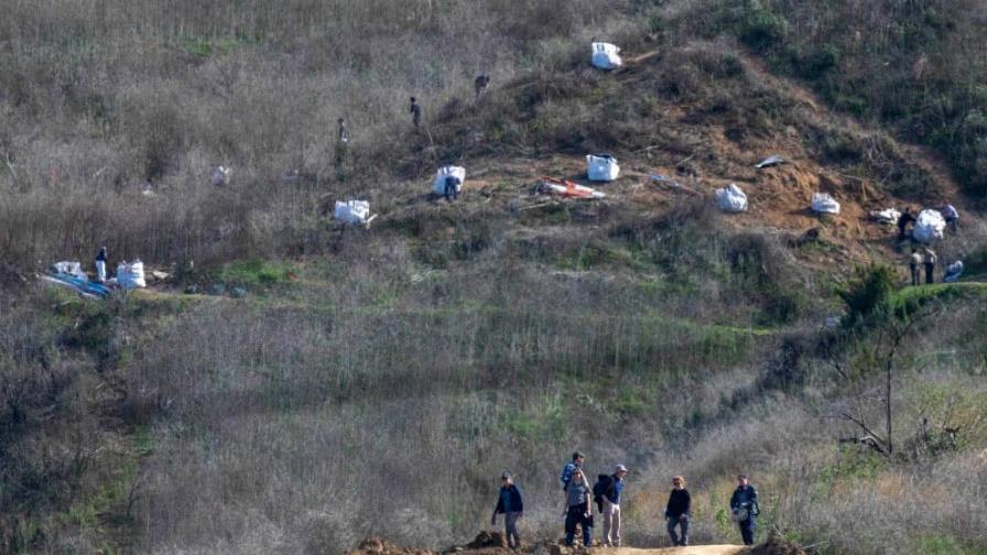 Llamadas al 911 tras accidente de Kobe Bryant: “Algo ha caído y está en llamas”