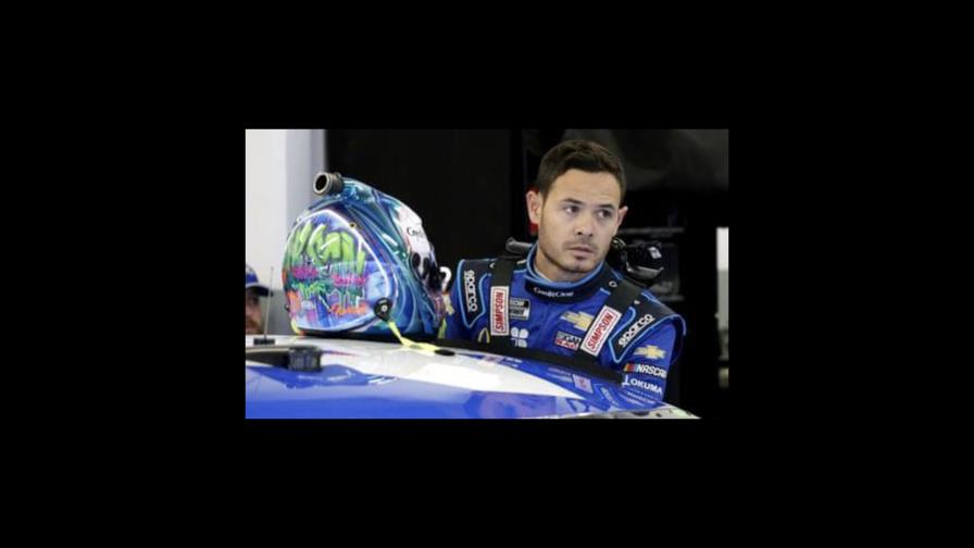 Despiden a piloto de NASCAR por insulto racial