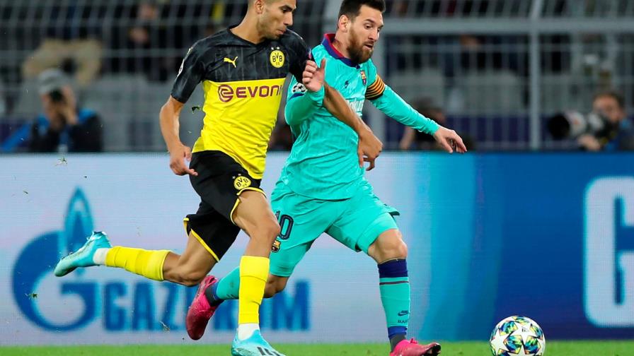 Barcelona empata en Dortmund en el regreso de Lionel Messi