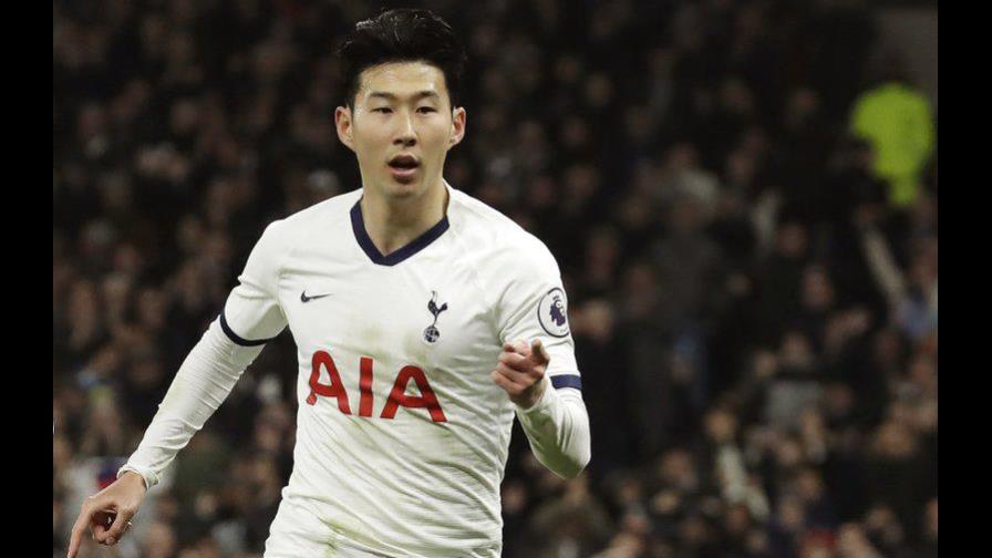 Futbolista inicia 3 semanas de servicio militar en Surcorea