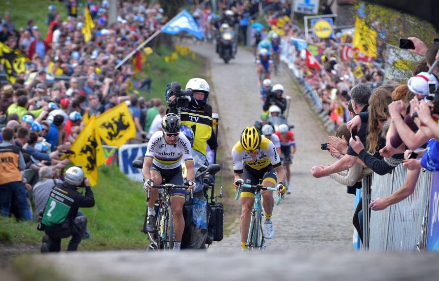 Todavía es posible correr el Tour de Flandes este año, dice organizador