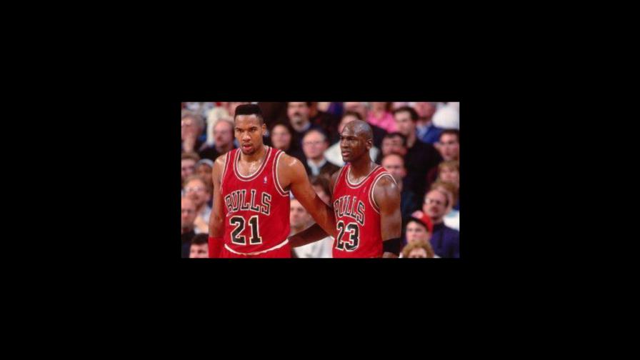 Hermano de exjugador de los Bull murió por coronavirus