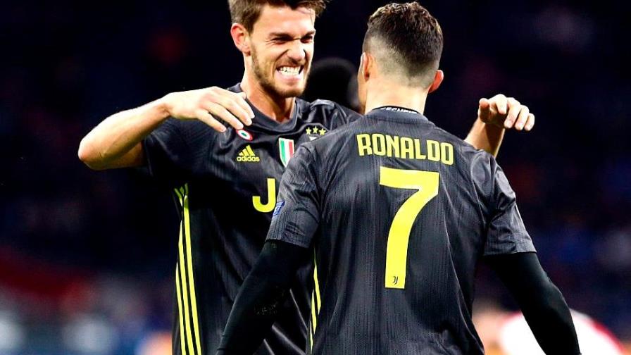 Compañero de Cristiano Ronaldo en Juventus, dio positivo al Coronavirus