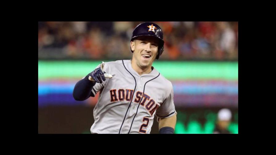 Alex Bregman se enfoca en hacer trabajo de caridad y no piensa en escándalo señas