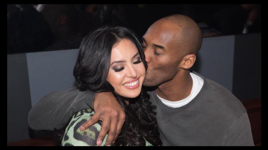 Los Ángeles pagará casi US$30 millones a Vanessa Bryant por fotos del cadáver de Kobe Los Ángeles pagará casi US$30 millones a Vanessa Bryant por fotos del cadáver de Kobe