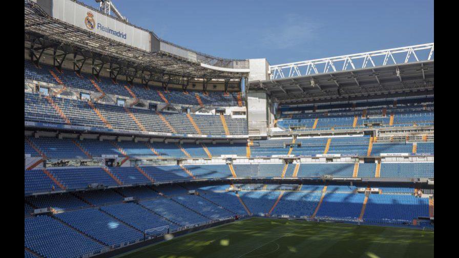 Pandemia retrasa renovaciones del Real Madrid y Barcelona
