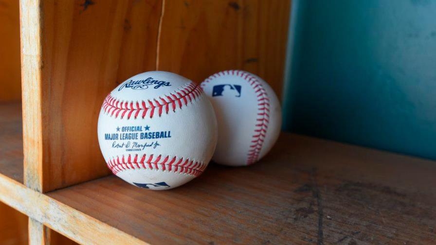 Grandes Ligas retrasa 2 semanas el inicio de la temporada; cancela entrenamientos de primavera