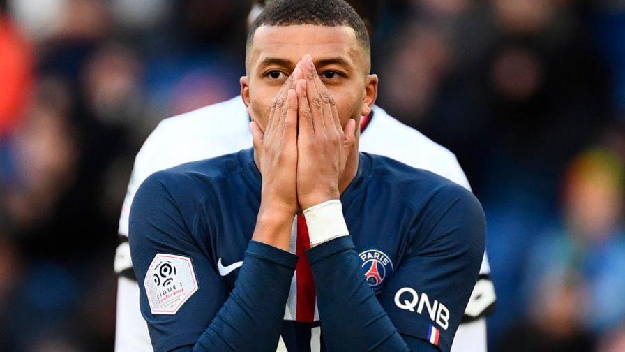 Kylian Mbappé es sometido a prueba del coronavirus Kylian Mbappé es sometido a prueba del coronavirus