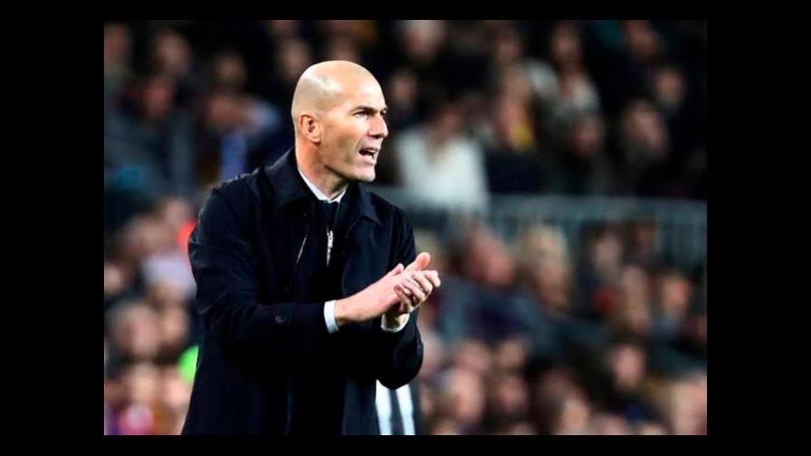 Zinedine Zidane prepara entrenamientos personalizados durante la cuarentena Zinedine Zidane prepara entrenamientos personalizados durante la cuarentena