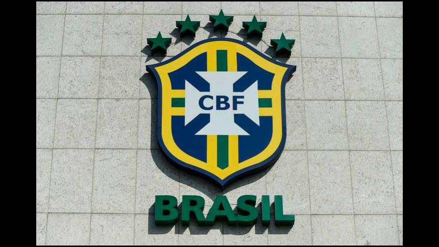 CBF suspende competiciones nacionales de fútbol en Brasil por el COVID-19 CBF suspende competiciones nacionales de fútbol en Brasil por el COVID-19