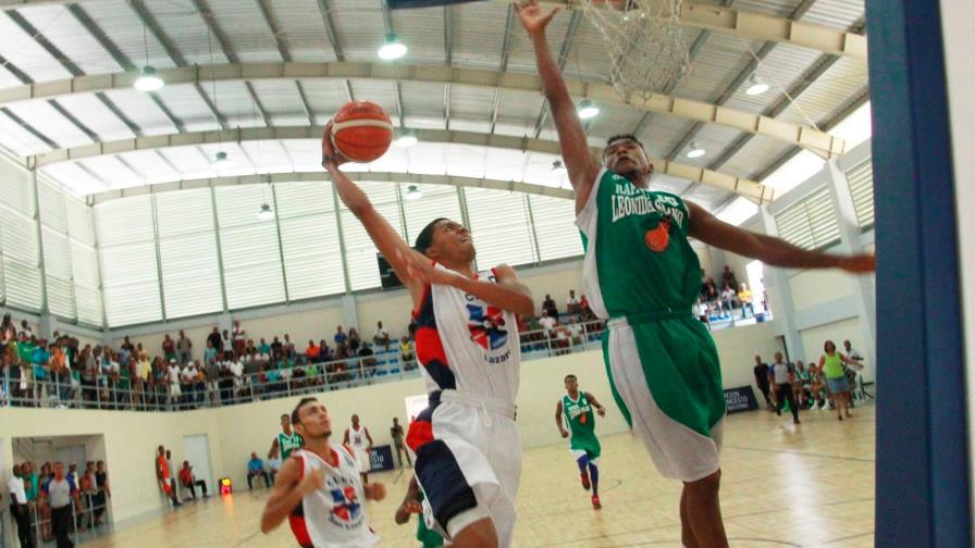 Proponen reducir salarios en el baloncesto distrital Proponen reducir salarios en el baloncesto distrital