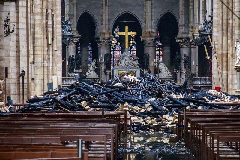 PSG vende 1,000 camisetas conmemorativas de Notre Dame en menos de media hora