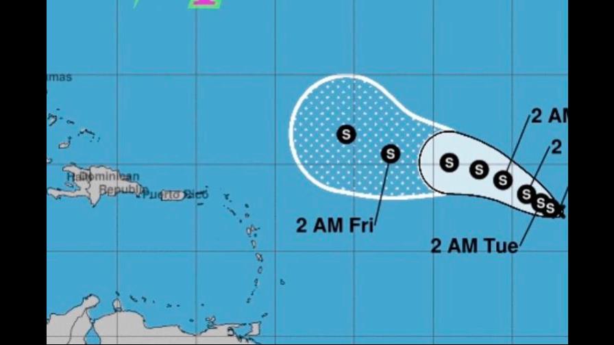 Dos depresiones tropicales ganan fuerza en el Atlántico