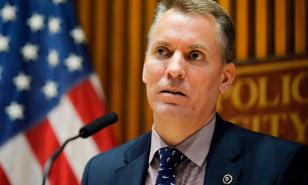 Comisionado de policía de Nueva York llama “deshonroso” a lo dicho por gobernador Cuomo