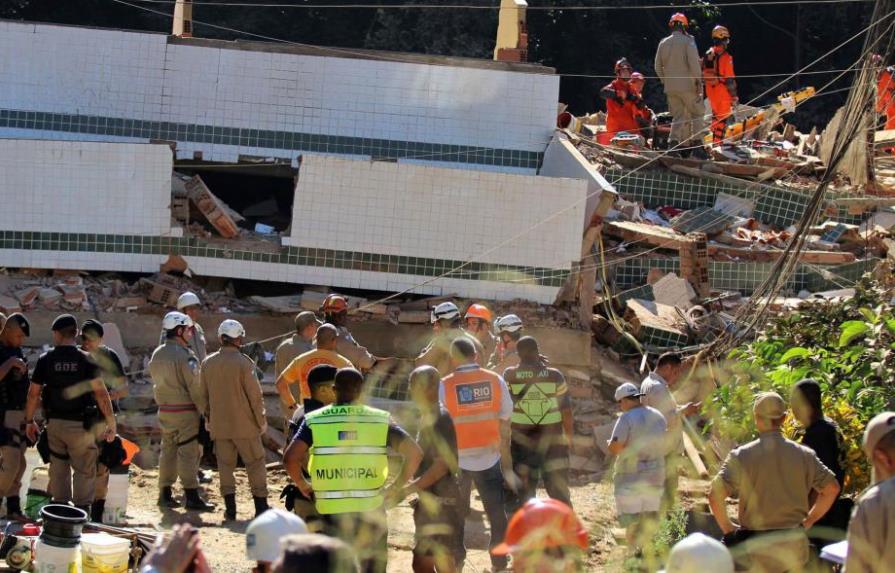 Dos edificios se derrumban en Río de Janeiro: hay tres muertos