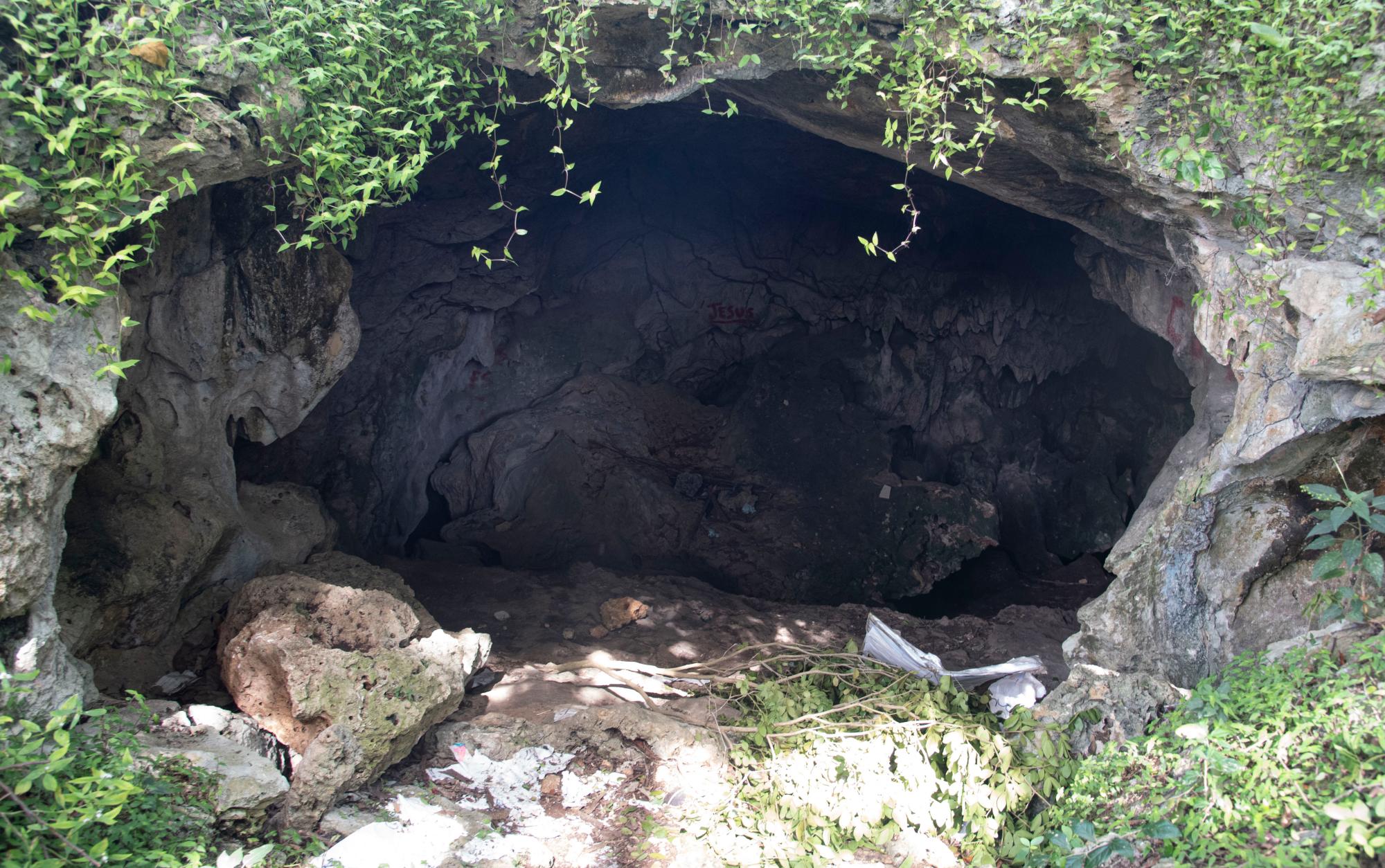 En estas cuevas hay agua dulce.