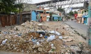 Motorizados matan a tiros a dos miembros de una banda rival en La Ci&eacute;nega, Distrito Nacional