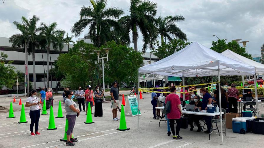 La pandemia ya es delta en EE.UU. y el Gobierno no descarta tercera dosis