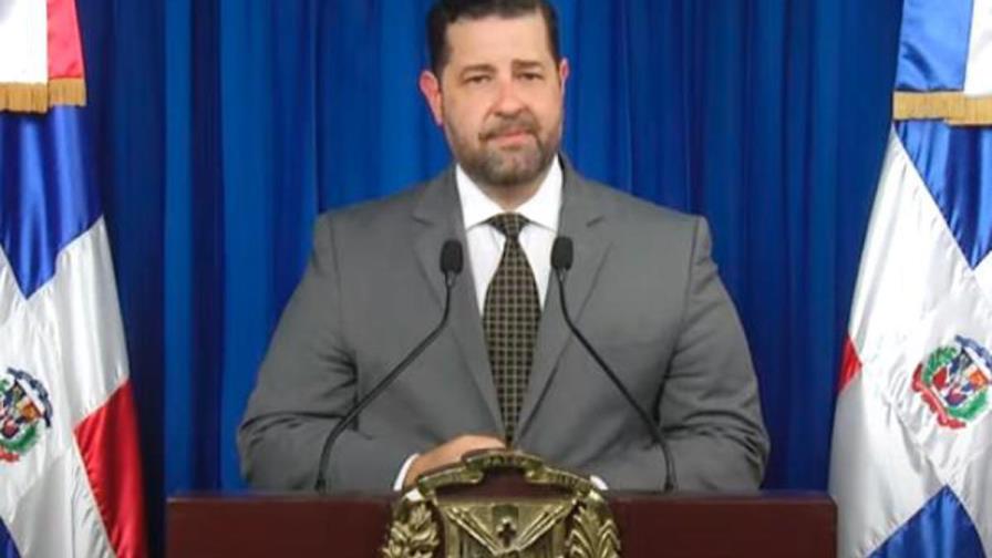 “Tenemos que convivir con el COVID-19 hasta 2021”