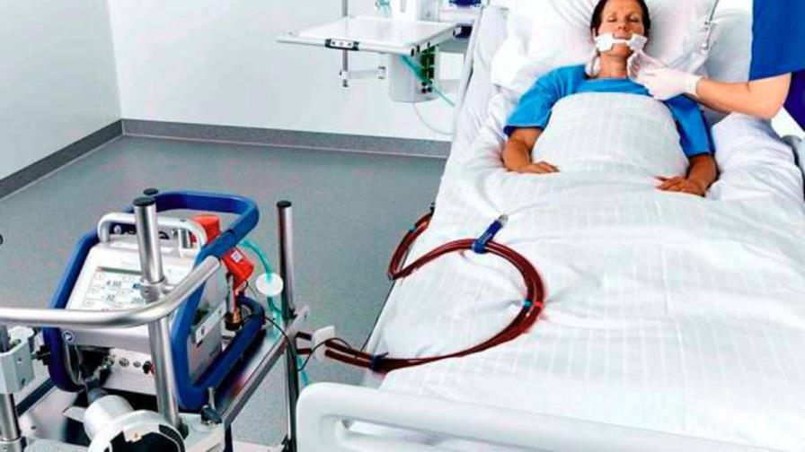 Cantidad de pacientes en UCI por COVID-19 se mantiene casi invariable en RD