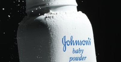 Johnson & Johnson ofrece US$ 5,500 MM para resolver demandas por c&aacute;ncer vinculado a talco