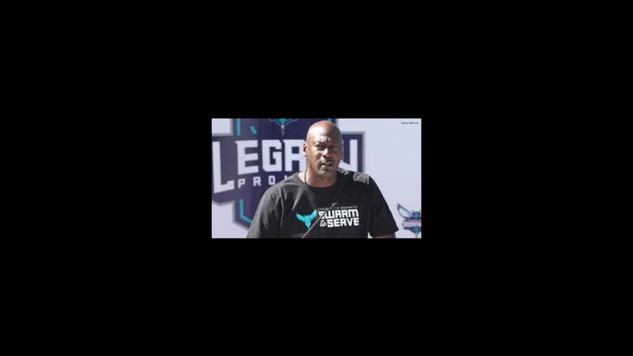 Michael Jordan está desesperado por ganar un campeonato con los Hornets de Charlotte