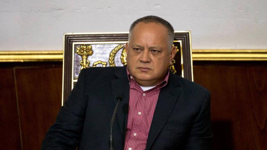 El chavismo acusa al Gobierno argentino por secuestro del avión venezolano El chavismo acusa al Gobierno argentino por secuestro del avión venezolano