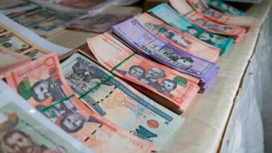 Estado otorga a partidos más de RD$9,000 millones como contribución económica entre 2016-2020 Estado otorga a partidos más de RD$9,000 millones como contribución económica entre 2016-2020