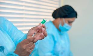 Presunta corrupción en vacunación provoca destituciones y renuncias de ministros de Salud en Latinoamérica