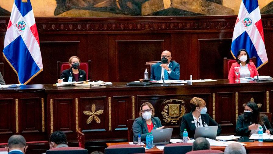 Diputados apoyan la construcción de la verja divisoria entre Haití y RD