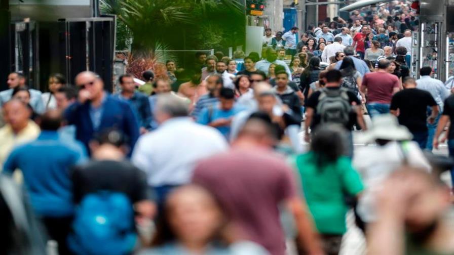 Desempleo en Brasil cae al menor nivel de 2019, pero aún afecta 11,9 millones