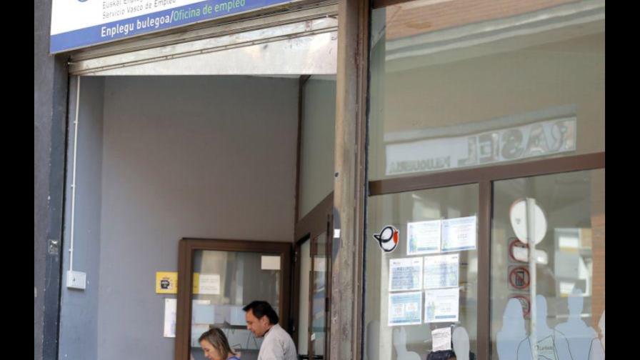 La tasa de empleo en los países desarrollados cae por vez primera desde 2013