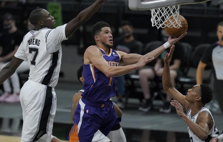 Suns aplastan a Spurs; pueden pelear por cima del Oeste