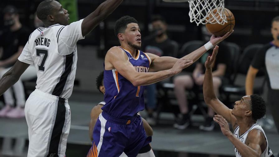 Suns aplastan a Spurs; pueden pelear por cima del Oeste