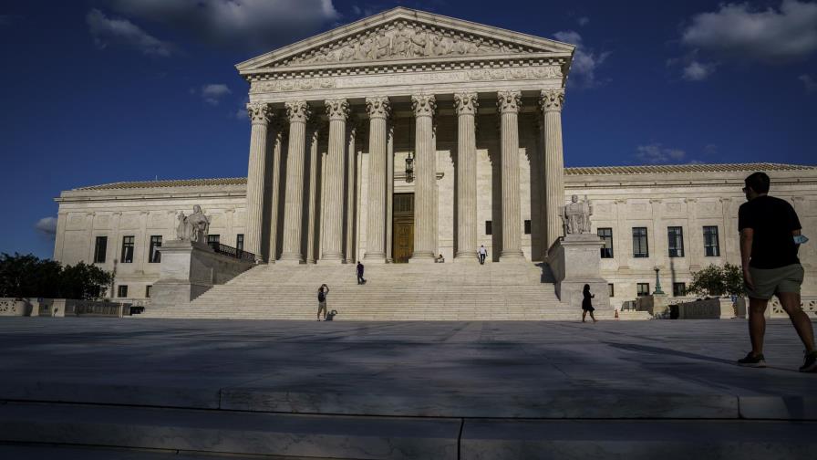 Corte de EEUU regresará a sesiones presenciales en octubre