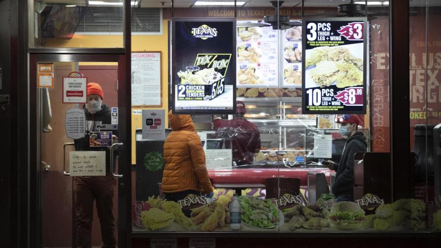 Estados de EEUU alivia medidas, virus se debilita en Asia