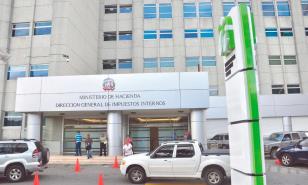 Impuestos Internos ha devuelto RD$2,345 millones por gastos educativos en diez años