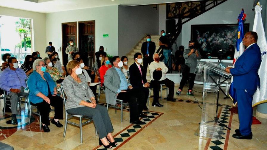 Ministerio de Cultura conmemora el Día Nacional del Poeta Ministerio de Cultura conmemora el Día Nacional del Poeta