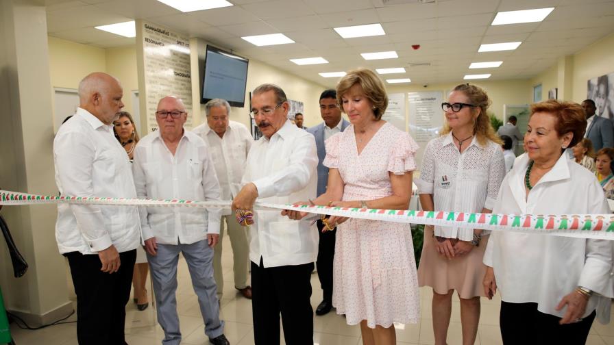 Medina participa en inicio de operaciones remodelación centro imágenes médicas Medina participa en inicio de operaciones remodelación centro imágenes médicas