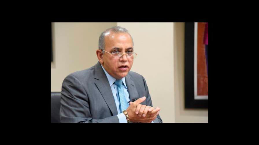 Entregan insumos médicos en el Palacio Nacional 