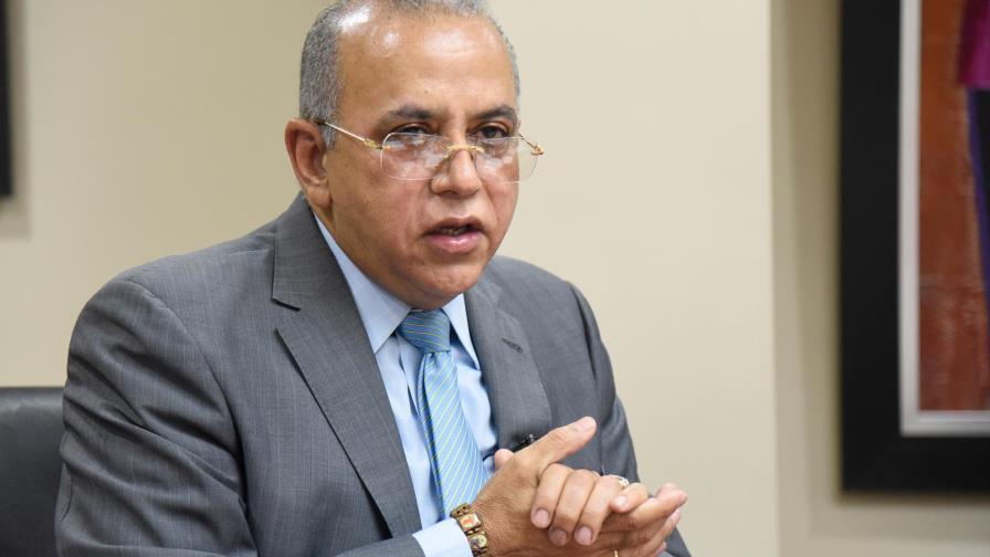 Plutarco Arias: “Hay que nombrar sicólogos para trabajar con los pacientes de COVID-19”