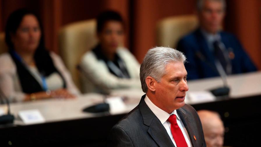 Cuba retira a sus médicos de Bolivia tras detención de cuatro de ellos