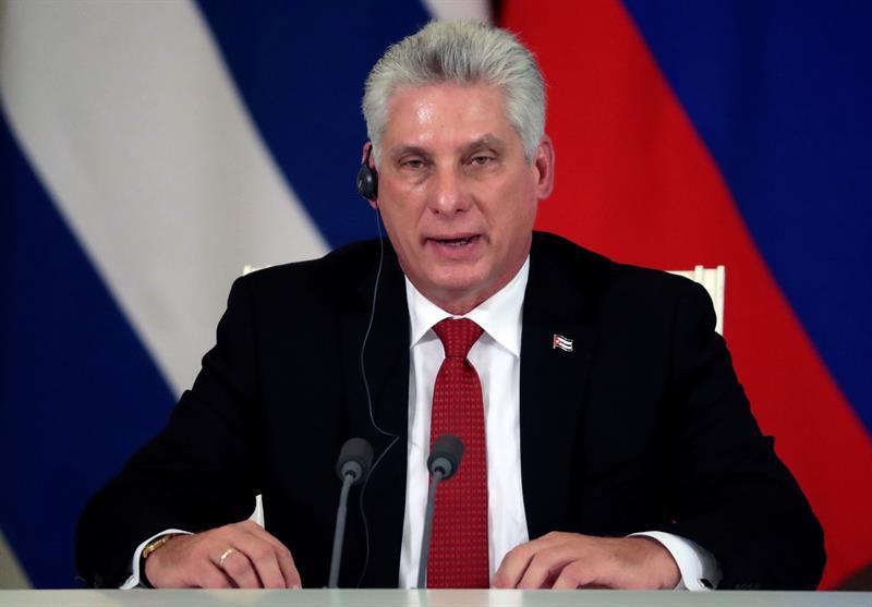 Cuba  acusa a EE.UU. de retomar “robo de cerebros” de sus médicos 