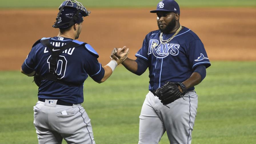 Meadows batea jonrón y Castillo salva en blanqueada 1-0 de los Rays sobre Marlins