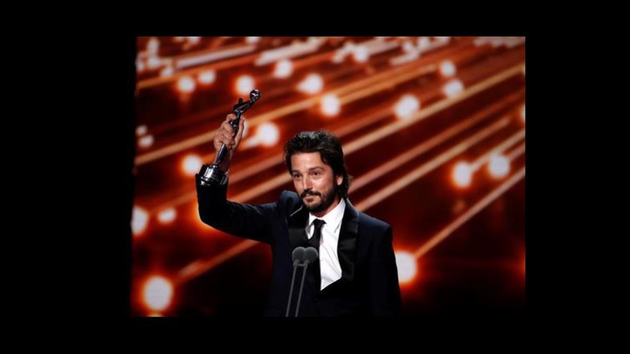 Premios Platino celebra el cine en una gala llena de estrellas iberoamericanas Premios Platino celebra el cine en una gala llena de estrellas iberoamericanas