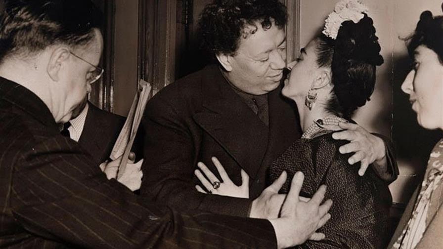 México subastará imágenes cotidianas e icónicas de la vida de Diego Rivera